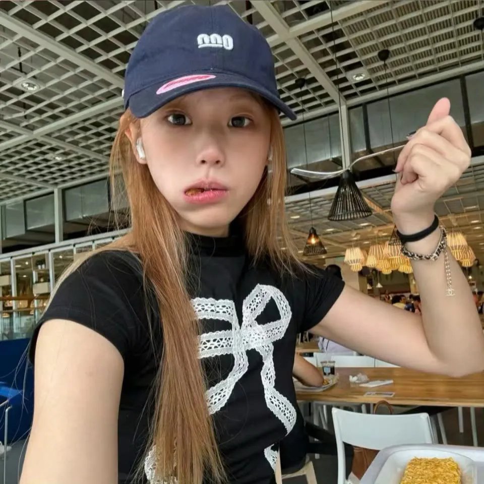 你,我和他